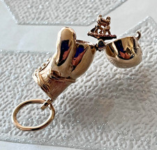 9ct Yellow Gold Solid Boxing Glove Opening Pendant boxers inside RARE, 14.6g