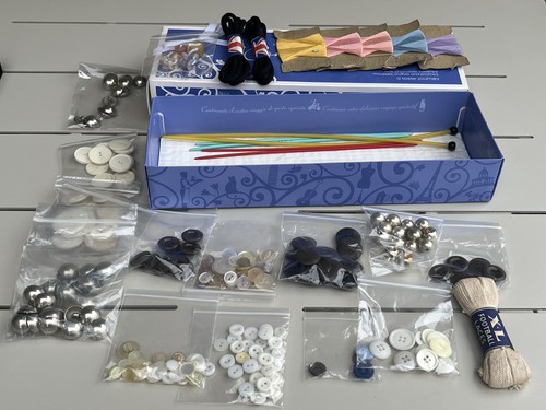 Vintage buttons job - buttons, mixed