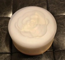 M&S Florentyna Dusting Powder