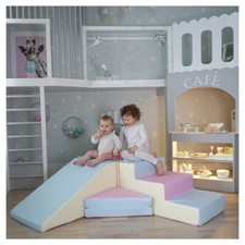 EXPRESS DELIVERY Soft Play