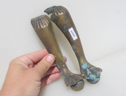 Victorian brass feet lion - brass,