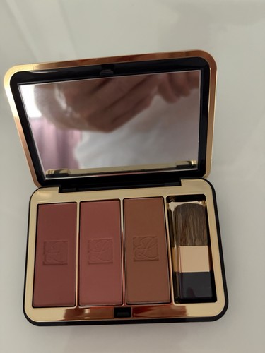 Estee lauder deluxe all over - estee,
