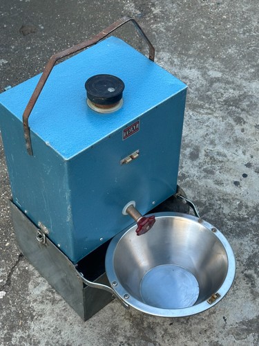 Teal compact classic - compact,