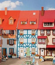 FALLER Village Houses (2) w/