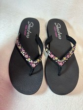 SKECHERS BLACK YOGA FOAM FLIP