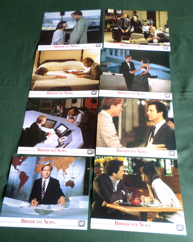 Broadcast news uk lobby - -8x,