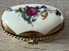 Vintage porcelain hand painted - vintage,