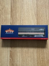 BACHMANN 39-701 BR MK2F BSO BRAKE SECOND OPEN COACH INTERCITY OO GAUGE
