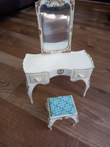 Sindy vintage dressing table - sindy,