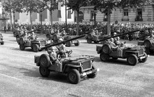 Army Hotchkiss M201 jeeps