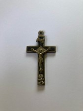 ANTIQUE BRASS RELIGIOUS CRUCIFIX CROSS SKULL CROSSBONES PENDANT