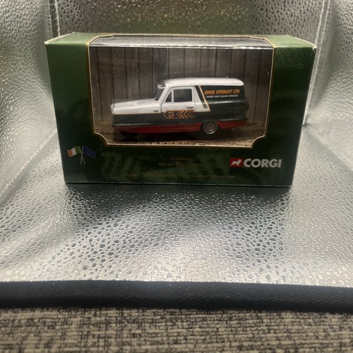 Corgi reliant regal van eddie - corgi,