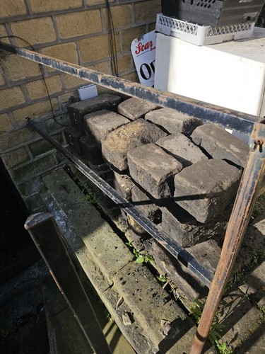 Yorkshire stone set - yorkshire, set/cobbles
