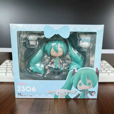 Hatsune Miku Anime Figure