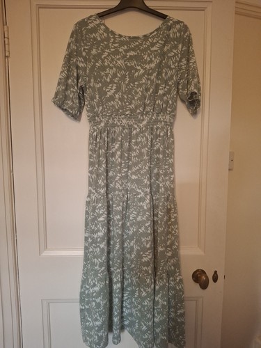Warehouse green patterned midi - patterned,
