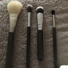 MAC x 2 Brushes & ZOEVA x 2 Brushes Genuine Used Great Condition 