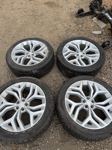 Range rover velar - rover, 21