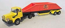 Corgi 1102 Crane Freuhauf Bottom Dumper with Berliet Cab Unit Diecast Lorry