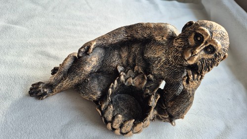 Sitting monkey bronze effect - bronze,
