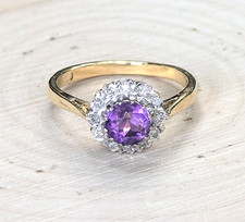 18ct Yellow Gold Ring Amethyst