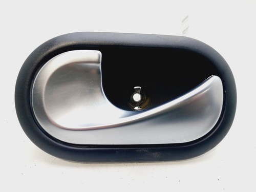 8200310579 front inner door
