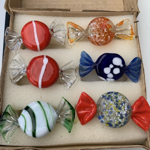 Murano style retro hand - style,