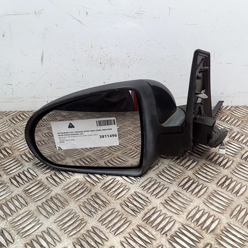 Mitsubishi colt 2004 2006 wing - colt, 2004-2006