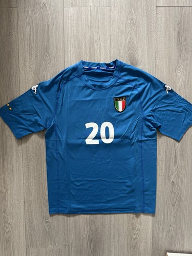 Italy 2000 large retro - 2000/01,