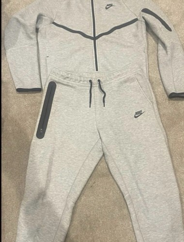 Nike tech fleece - nike,