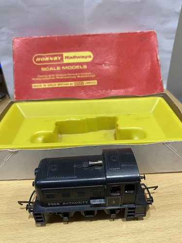 Hornby diesel dock - diesel, authority