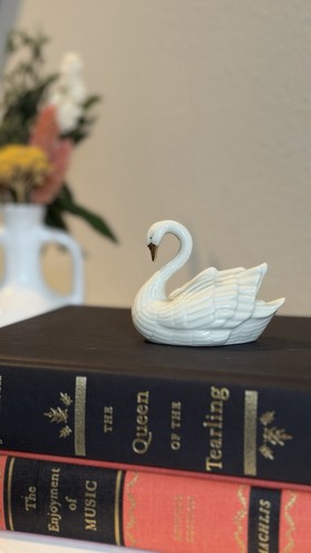 Lenox swan 24k - lenox, gold
