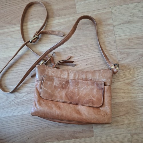 Gigi small tan - small,