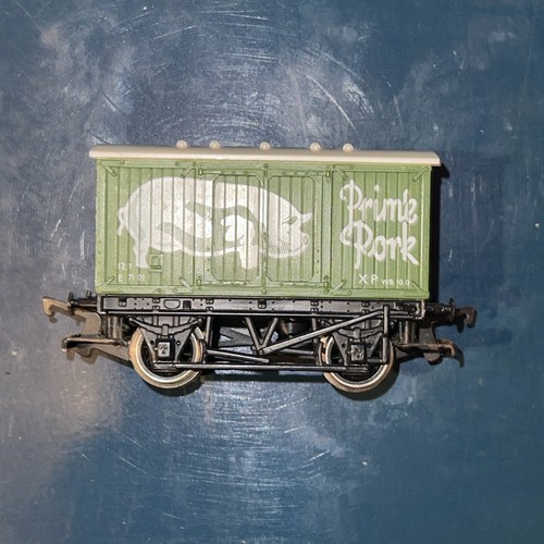 Hornby prime pork closed - hornby,