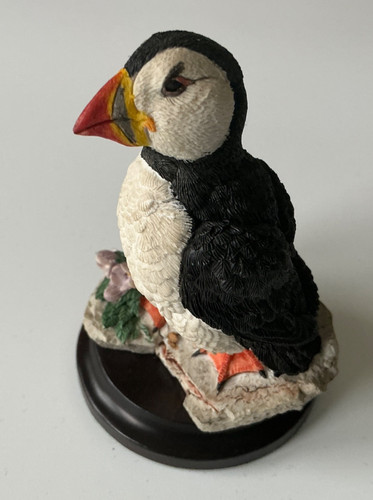 Country artists puffin bird - country,