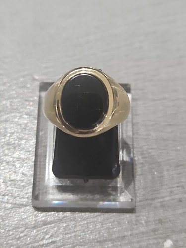 9ct yellow gold - 9ct, black