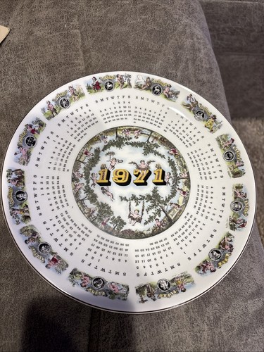 Wedgwood calendar plate - wedgwood, 1971