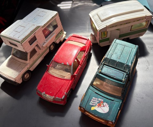 Corgi toys mazda b1600 - corgi,