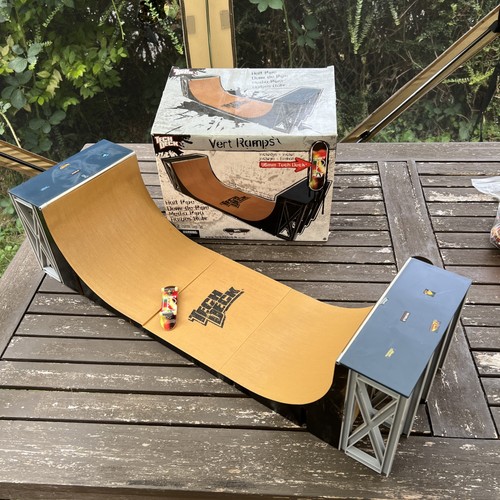 Tech deck fingerboard half - tech,