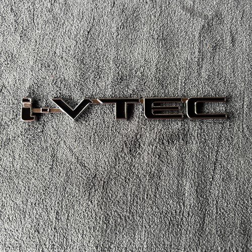 Black silver vtec badge - black/silver,