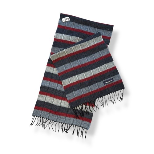 Aquascutum london wool scarf - aquascutum,