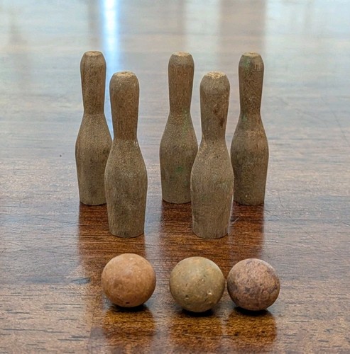 Antique mini wooden skittles - mini,