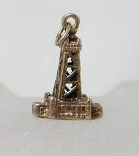 9ct Gold Blackpool Tower Vintage Charm 23246