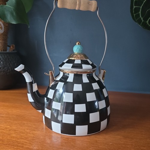 China blue tip - black, and