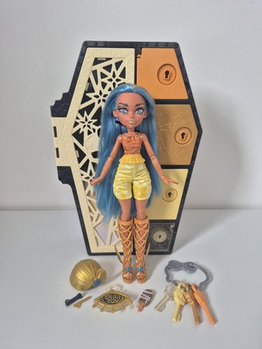 Monster high cleo - monster, skulltimate
