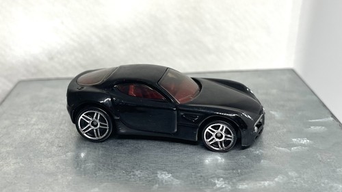 Hot wheels alfa romeo - hot,