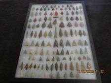 Lot Of 100++ Authentic Antique  Native American Arrowheads In Display Tray.