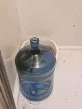 Fish Tank Empty Water Drink