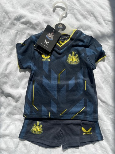 Bnwt castore newcastle - bnwt, united