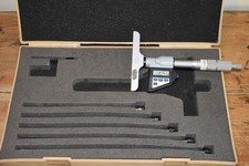 Mitutoyo 329-711 Digital Depth Micrometer set (SPC)