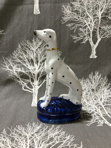 Vintage staffordshire style - staffordshire,